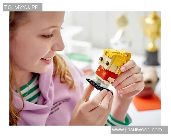 足球球星乐高盲盒公仔系列发布 玩转体育与创意结合的潮流风尚